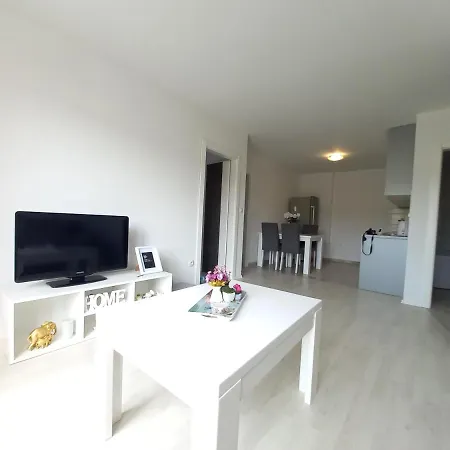 شقة Andrej